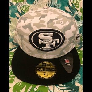 Mens new era San Francisco 49ers camouflage fitted hat sz 71/2